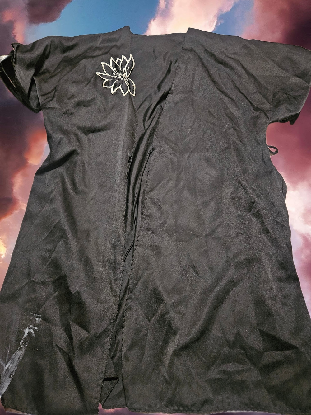 Black Women's Embroidered Floral Kimono Robe
